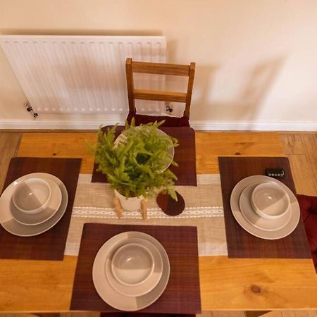 3 Bedrooms House-Sofabed-Parking-Bbqstove-Garden London Eksteriør bilde